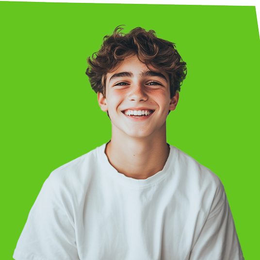 teenage-boy-smiling teenage-boy-smiling